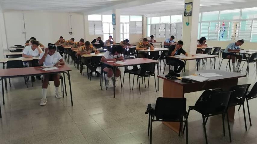 Comienzan la pruebas de ingreso en las provincias centrales y orientales